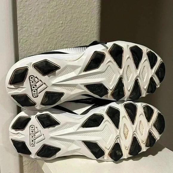 Adidas Icon 7 Baseball Cleats Youth Sz 13K Black White Mid Molded Lace Up S23704 - Picture 8 of 9